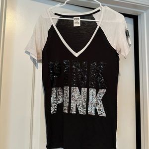 Black and White PINK V neck top